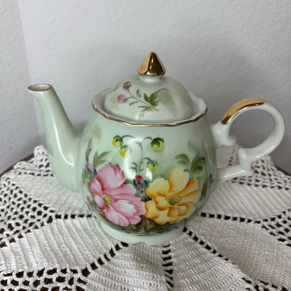 Rare Vintage Lefton Floral Musical Teapot - Picture 3 of 12